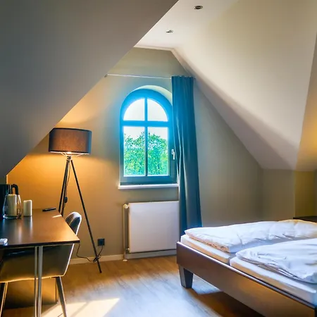 First Im Sophienhof Hotell 4*