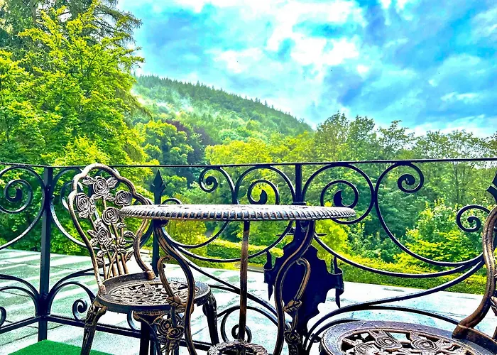 First Im Sophienhof 4* Königswinter